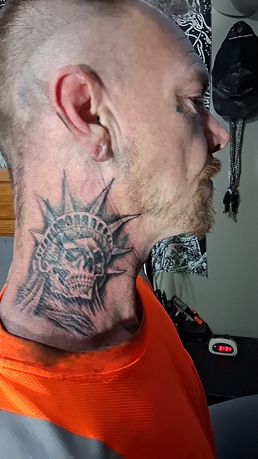 Lady Liberty skull neck piece